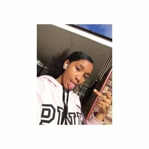 Meet your Posher, Justice